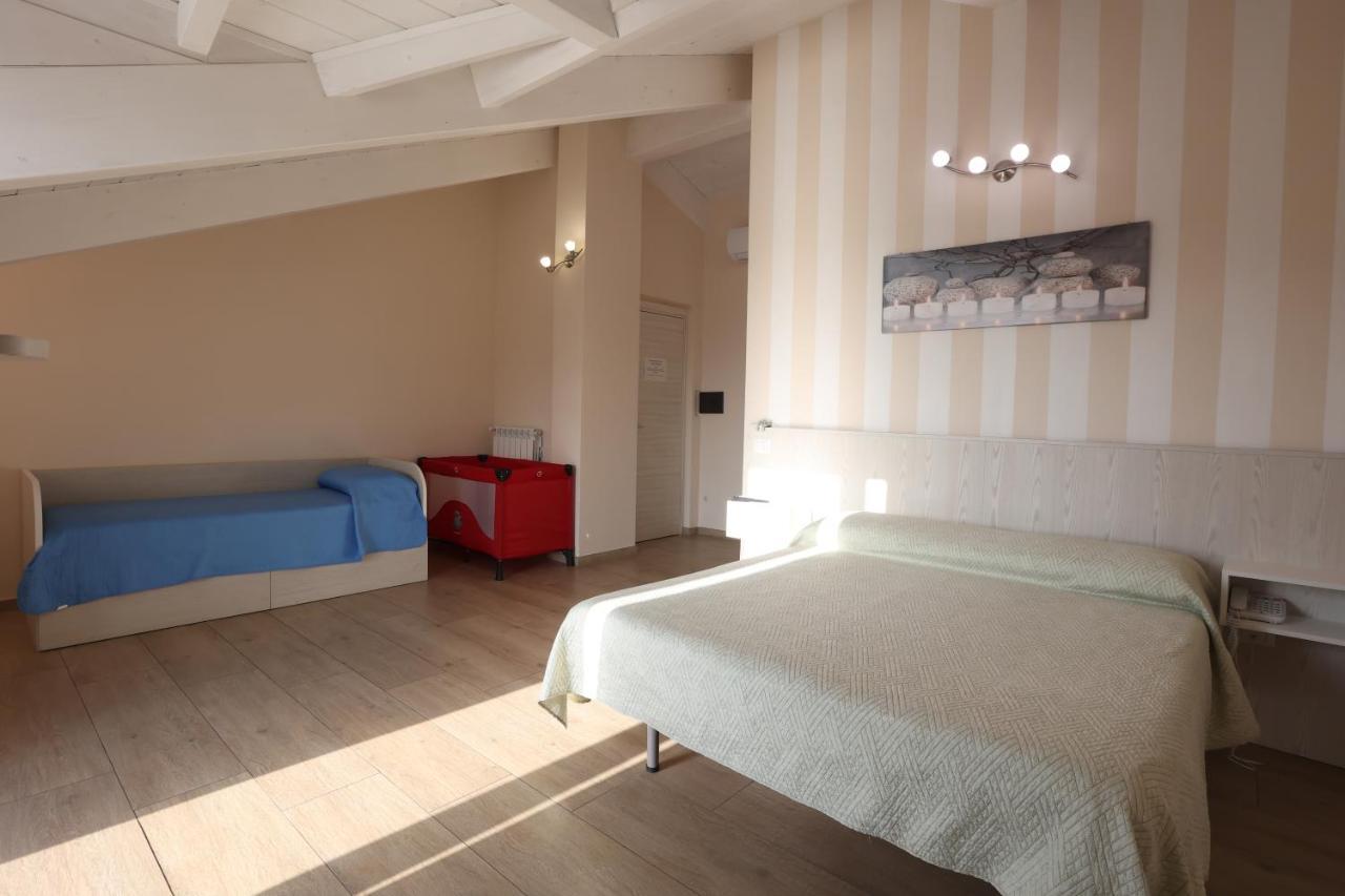 B&B Oliveto Caserta Eksteriør billede