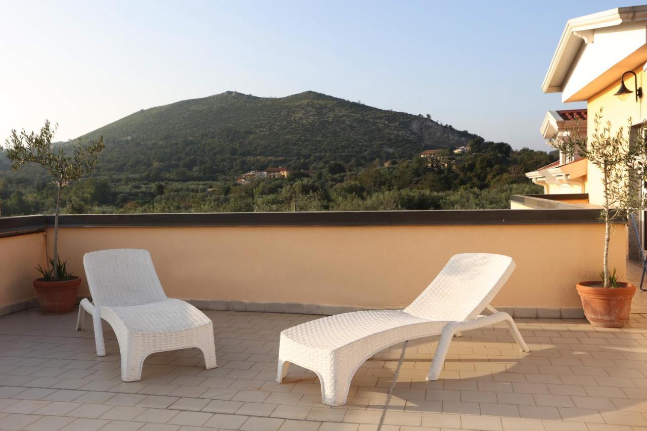 B&B Oliveto Caserta Eksteriør billede
